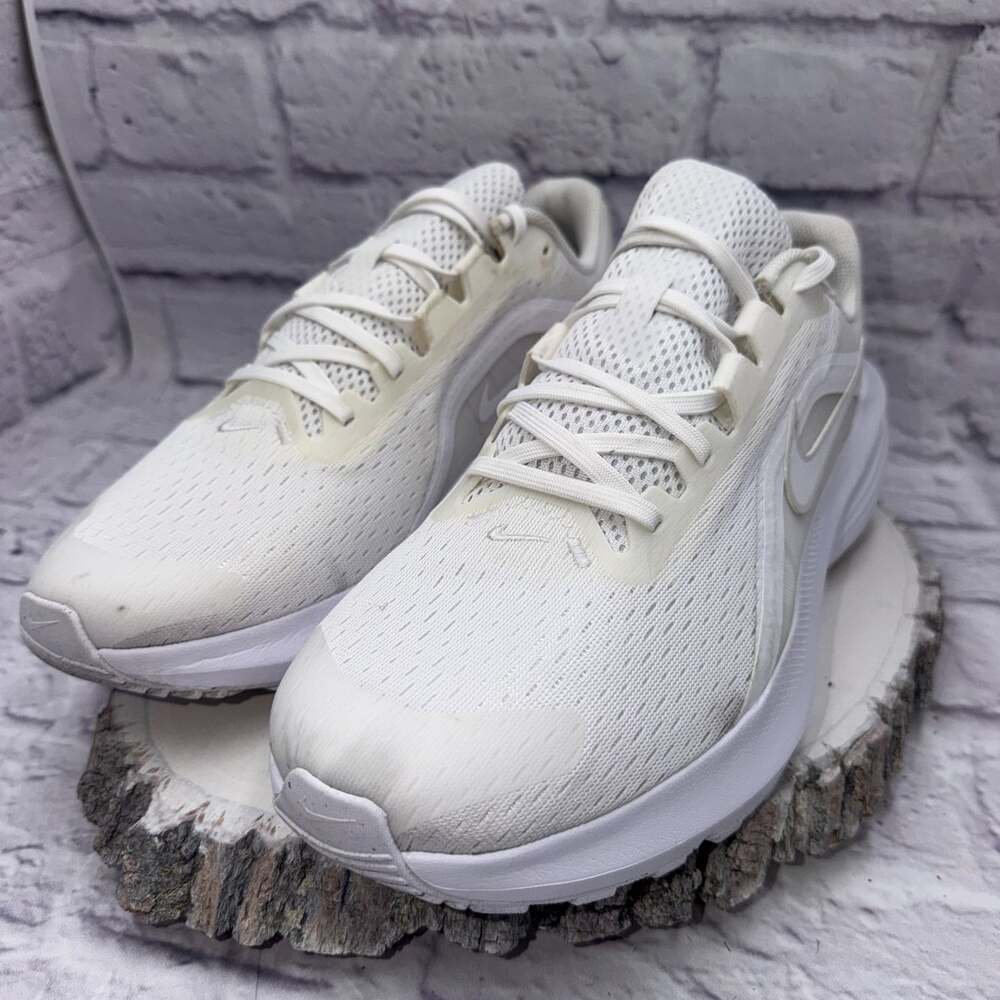 Nike Downshifter 14 Men’s Size 11.5 Running Shoes White IB1895-104 EUC - Picture 8 of 12